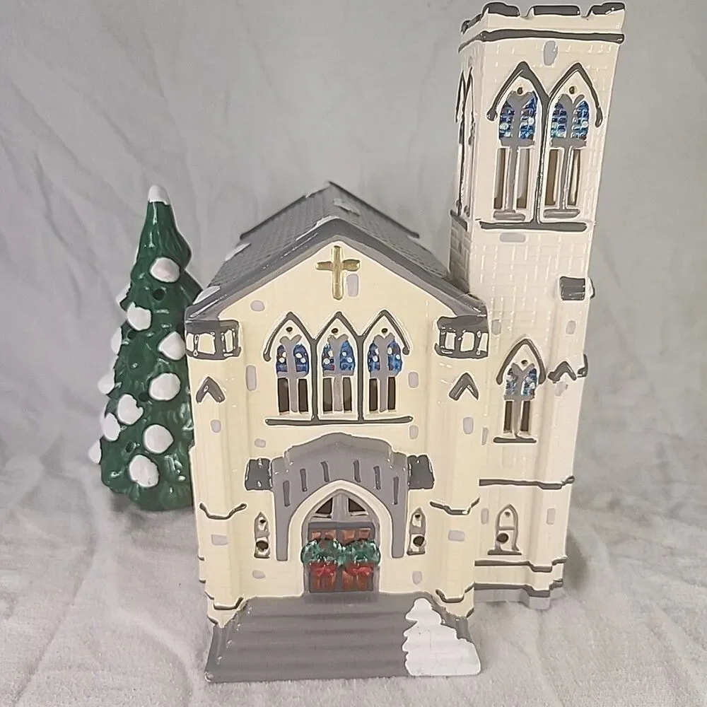House Snow Village Collection Cathedral 1987 DEPT 56 Lighted Vintage #50199